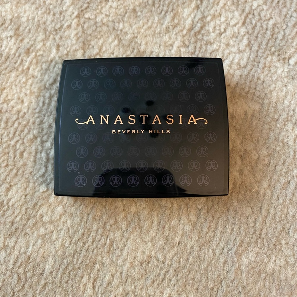Anastasia Beverly Hills Blush Trio